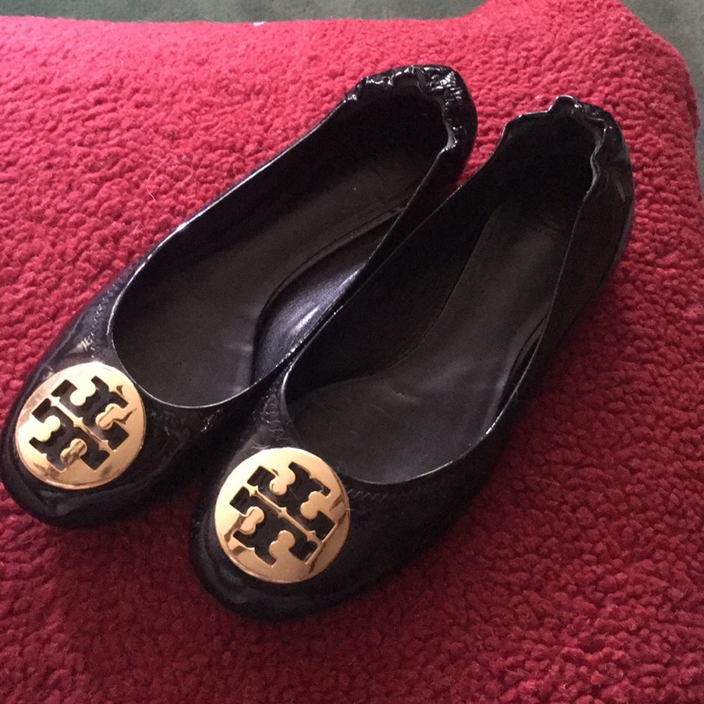 Tory Butch flats